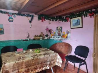 Se vende casa en San Antonio de 