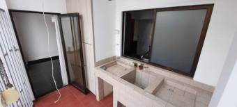 Se vende hermosa y espaciosa casa con patio en pavas de San José 23-1353