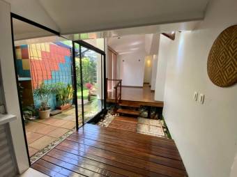 MLS-24-303 VENTA CASA HEREDIA CENTRO 