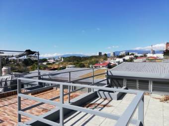 Se vende espacioso apartamento con terraza en Mata Redonda de San Jose 23-2300 