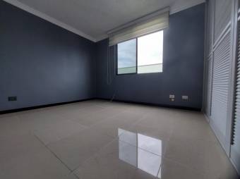 Se vende lindo y espacioso apartamento en San Rafael de Alajuela 23-134