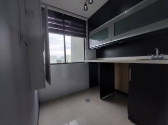 Se vende lindo y espacioso apartamento en San Rafael de Alajuela 23-134