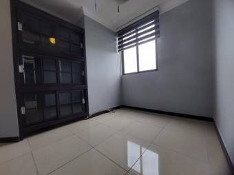 Se vende lindo y espacioso apartamento en San Rafael de Alajuela 23-134