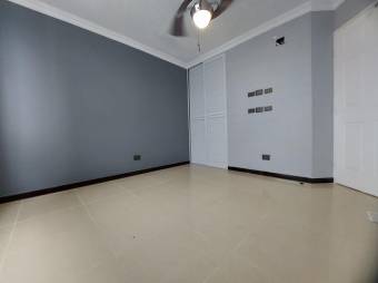 Se vende lindo y espacioso apartamento en San Rafael de Alajuela 23-134