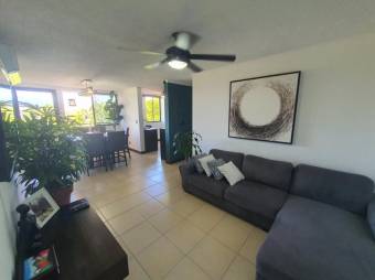 Se vende lindo y espacioso apartamento con terraza en San Rafael de Alajuela 23-1642