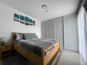 Se vende lindo y espacioso apartamento en San Rafael de Alajuela 23-3352