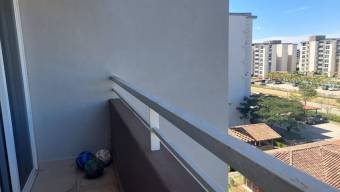 Se vende departamento con balcón en San Rafael de Alajuela 24-201