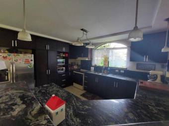 MLS-23-814 VENTA CASA SANTO DOMINGO HEREDIA MLS-23-814 VENTA CASA SANTO DOMINGO HEREDIA