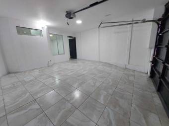 Se vende espacioso apartamento en Curridabat 23-3241