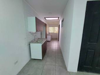 Se vende espacioso apartamento en Curridabat 23-3241