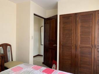 Se vende lindo y espacioso apartamento en San Francisco de Heredia 23-286