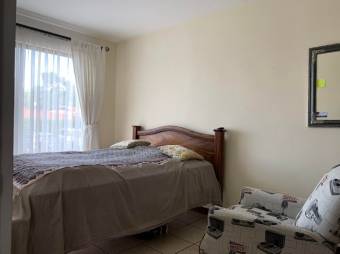 Se vende lindo y espacioso apartamento en San Francisco de Heredia 23-286