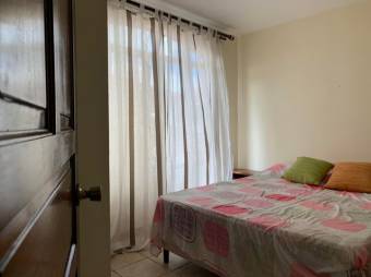 Se vende lindo y espacioso apartamento en San Francisco de Heredia 23-286