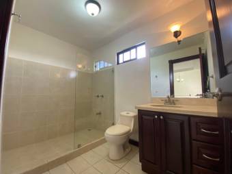 MLS-24-365 VENTA CASA SAN FRANCISCO HEREDIA MLS-24-365 VENTA CASA SAN FRANCISCO HEREDIA