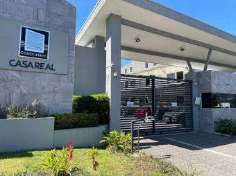 Se vende espacioso apartamento en San Sebastián de San José 23-3295