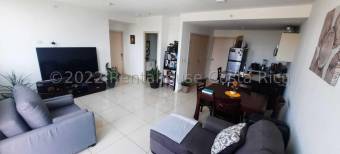 Se vende apartamento en excelente condominio en San Francisco de Heredia 23-550