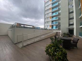 Se vende lindo y espacioso apartamento con terraza en Mata Redonda de San José 23-1404