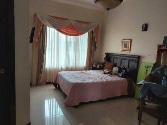 MLS-23-826 VENTA CASA SAN ISIDRO HEREDIA MLS-23-826 VENTA CASA SAN ISIDRO HEREDIA