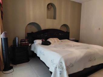 MLS-23-826 VENTA CASA SAN ISIDRO HEREDIA MLS-23-826 VENTA CASA SAN ISIDRO HEREDIA