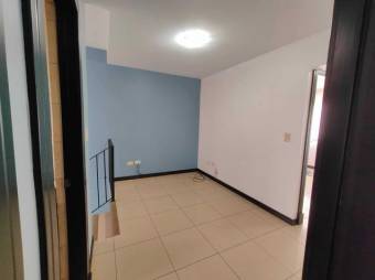 Se vende linda y espaciosa casa con patio en San Pablo de 