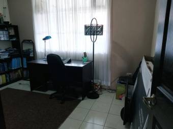 MLS-24-386 VENTA CASA EL CARMEN CARTAGO