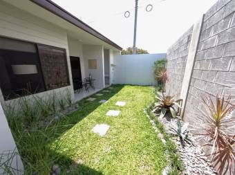 Casa de Una Planta en Condominio Heredia Metro - Perfecta Ubicación