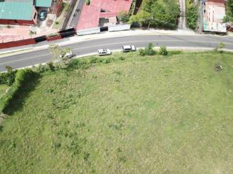 Se vende lote de 2,000m2 en San Antonio de Escazu 23.