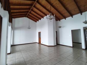 MLS-24-431 VENTA CASA MORAVIA SAN JOSE