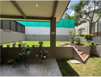 Se vende casa condominio Tierras de Café Heredia