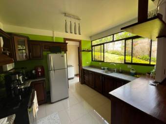 Venta de Casa en Corralillo, Cartago. RAH 24-1820