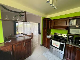 Venta de Casa en Corralillo, Cartago. RAH 24-1820