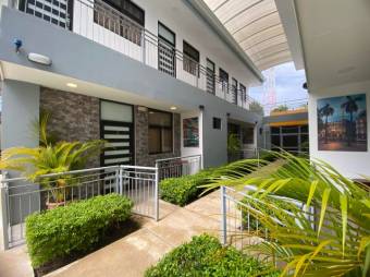 Venta de Hotel en Garabito, Puntarenas. RAH 25-101, $ 2,700,000, 13, Puntarenas, Garabito