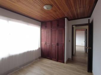 Venta de Casa en Santo Domingo, Heredia. RAH 23-752