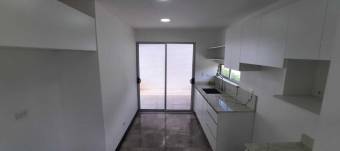 Venta de Casa en Turrúcares, Alajuela. RAH 24-232