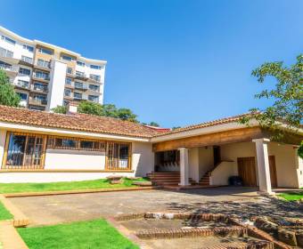 Casa a la venta en Guayabos de Curridabat, San José.