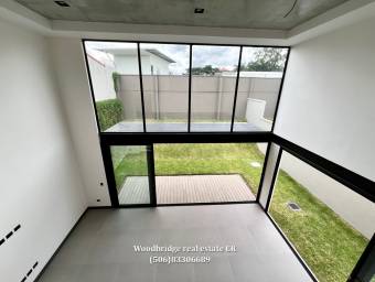 Venta de casa nueva Santa Ana /cerca de Escazu