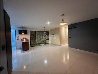 Casa esquinera Condominio Hacienda El Coyol Alajuela