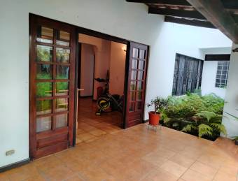 SAN JOSE SABANA OESTE VENDO CASA $450.000