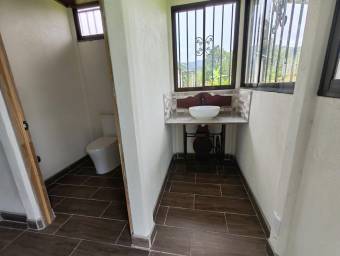 MLS-25-126 VENTA CASA PEJIBAYE CARTAGO