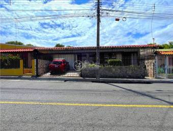 Se vende Casa centro de Santo Domingo Heredia uso residencial - comercial