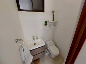 Venta de Casa en Rohrmoser, San José. RAH 25-113