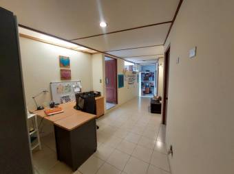 Venta de Casa en Rohrmoser, San José. RAH 25-113