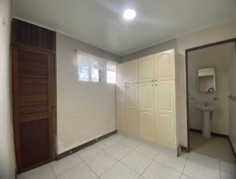 Venta de Casa en Escazú, San José. RAH 24-1090