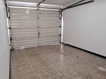 Venta de Casa en Uruca, San José. RAH 25-119