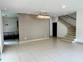 Venta de Casa en Curridabat, San José. RAH 25-117