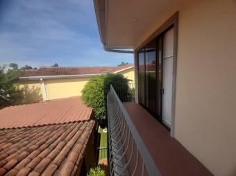 Venta de Casa en Santa Ana, San José. RAH 25-114