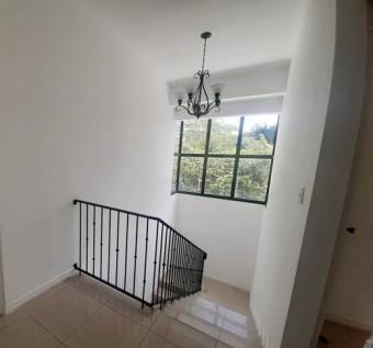 Venta de Casa en Santa Ana, San José. RAH 25-114