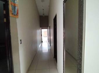 Venta de Casa en San Francisco, Heredia. RAH 25-152