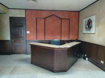 Venta de Casa Comercial en Catedral, San José. RAH 25-158