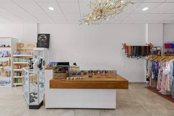 Venta boutique en la Marina de Flamingo